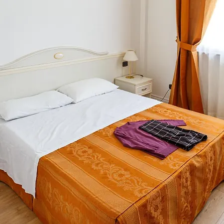 Sofia Szálloda 4*