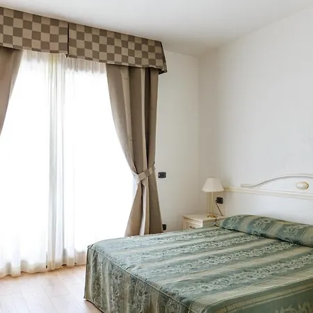 Sofia فِتيربو