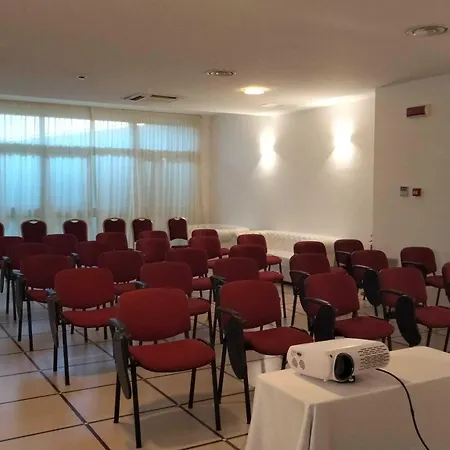 Sofia 4*