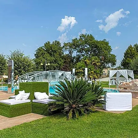 Sofia Hotel