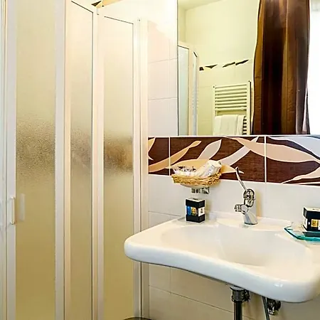 Hotel Sofia 4*