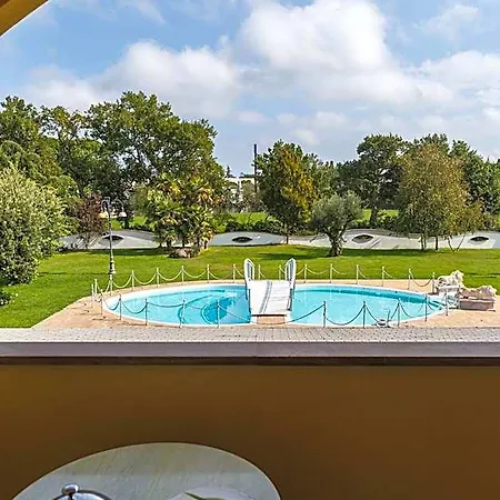 Szálloda Sofia 4*