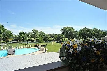 Sofia 4*